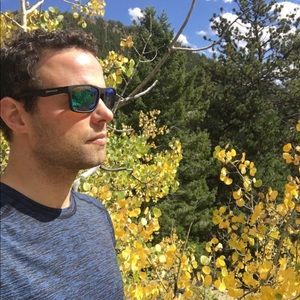 Meet your Posher, Mark